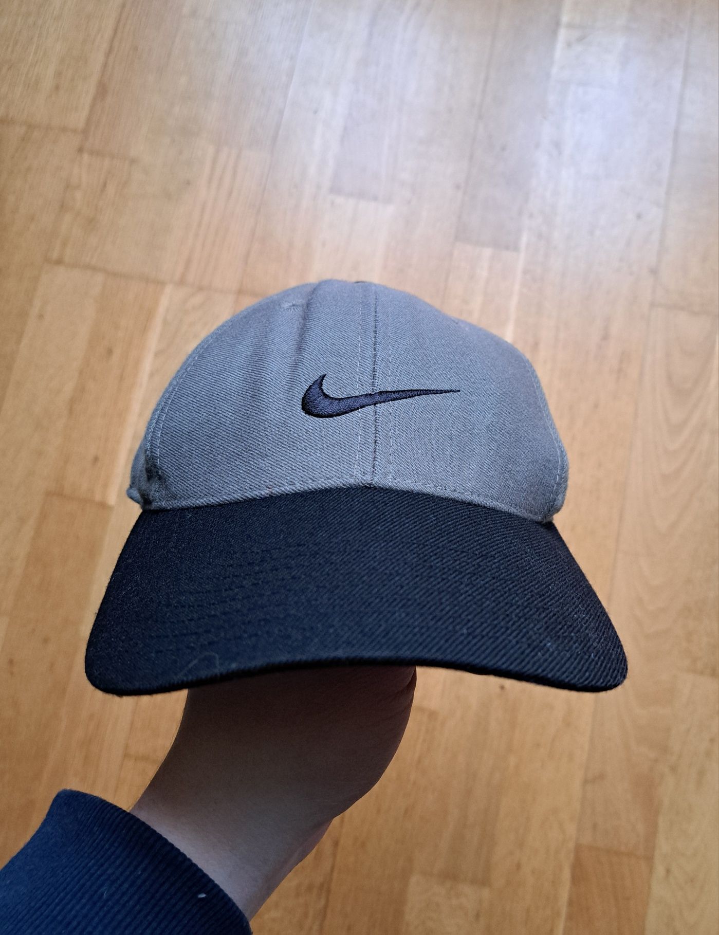 Кепка nike вінтаж , стандартного розміру. Оригінал