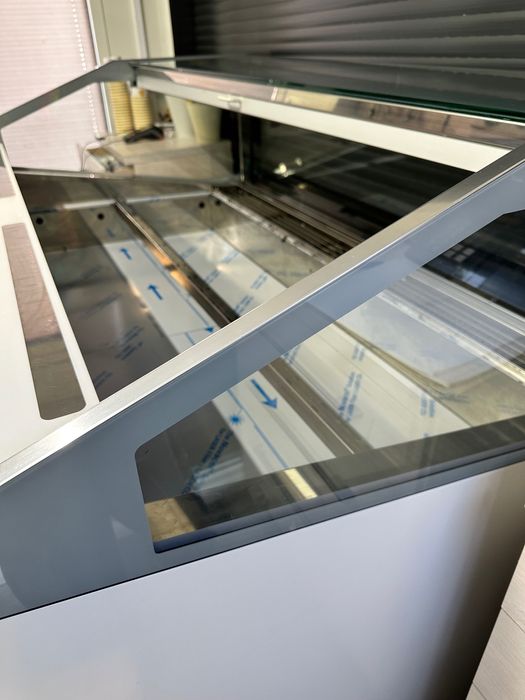 Witryna chłodnicza ISA SUPERCARPI – stan bardzo dobry – Okazja !