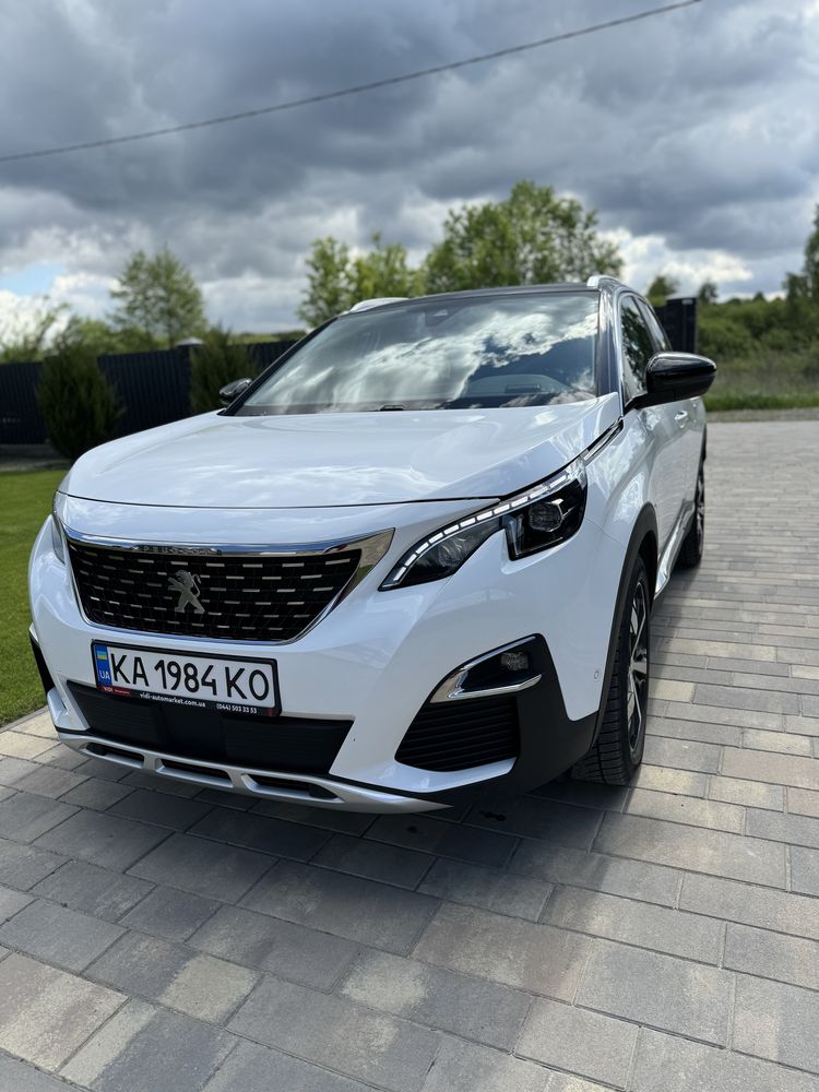 Продам автомобіль Peugeot 3008 2019р.