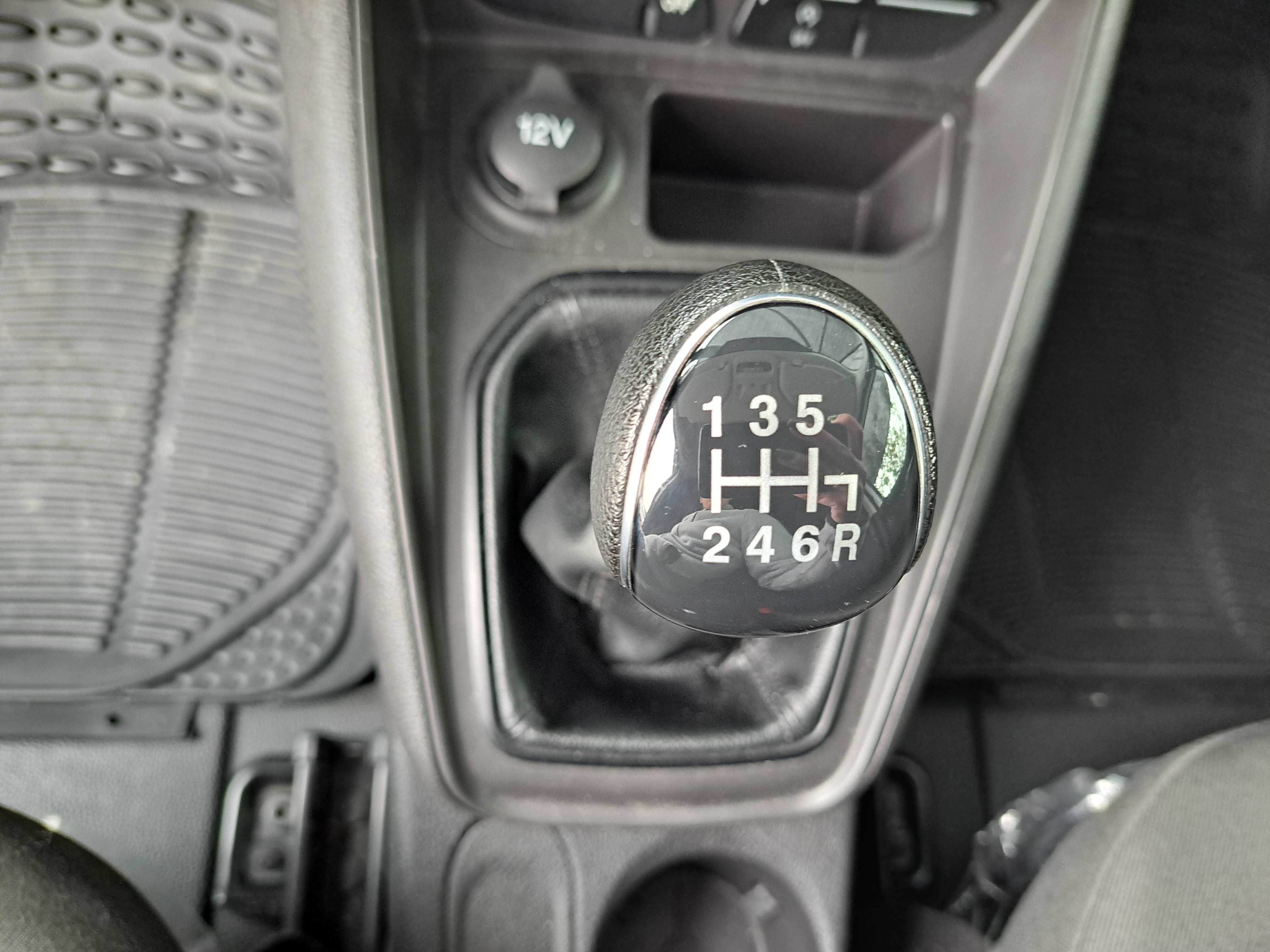 Ford Transit Courier 1.5 TDCi Trend IVA DEDUTÍVEL