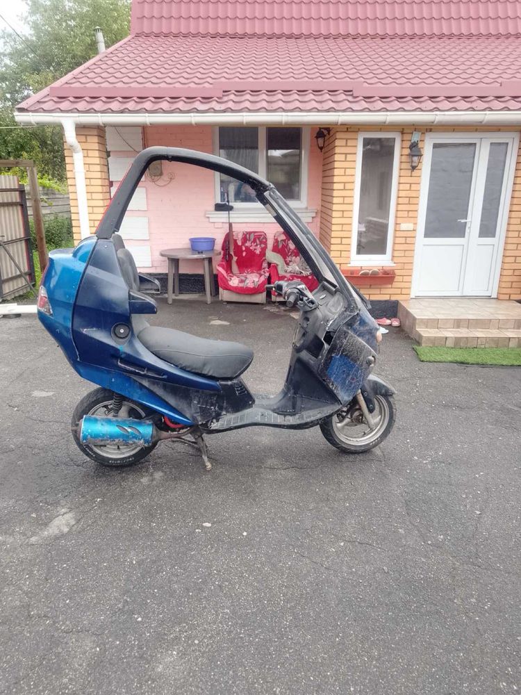 Продам скутер 150 куб