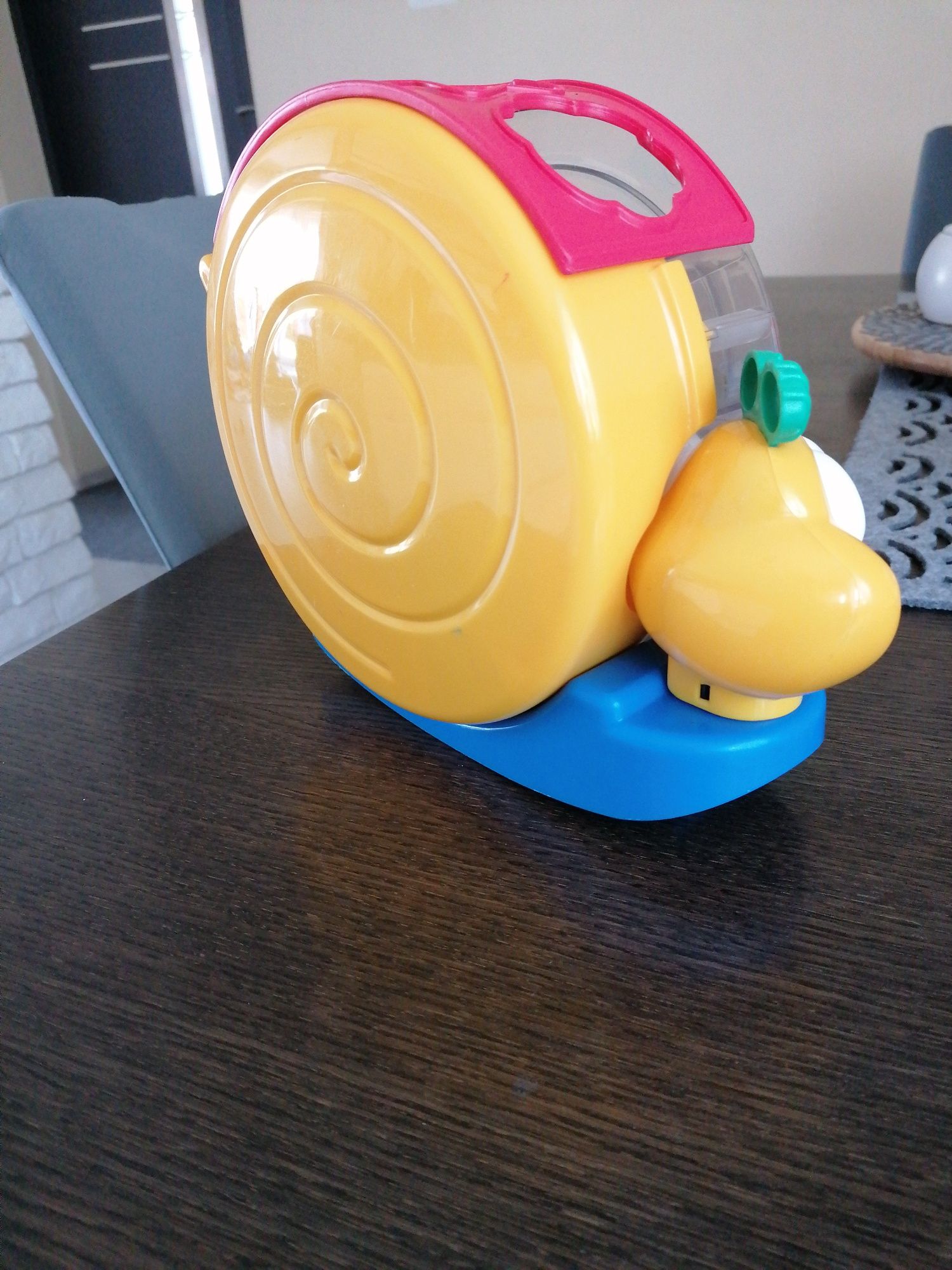 Ślimak Fisher Price