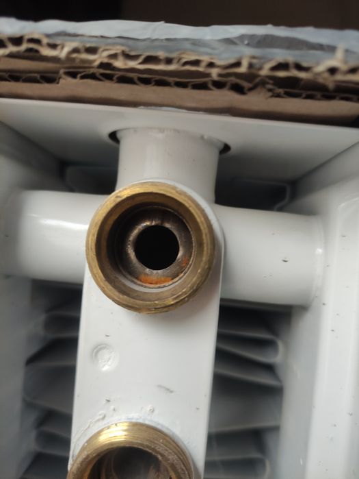 Радіатор, батарея опалення