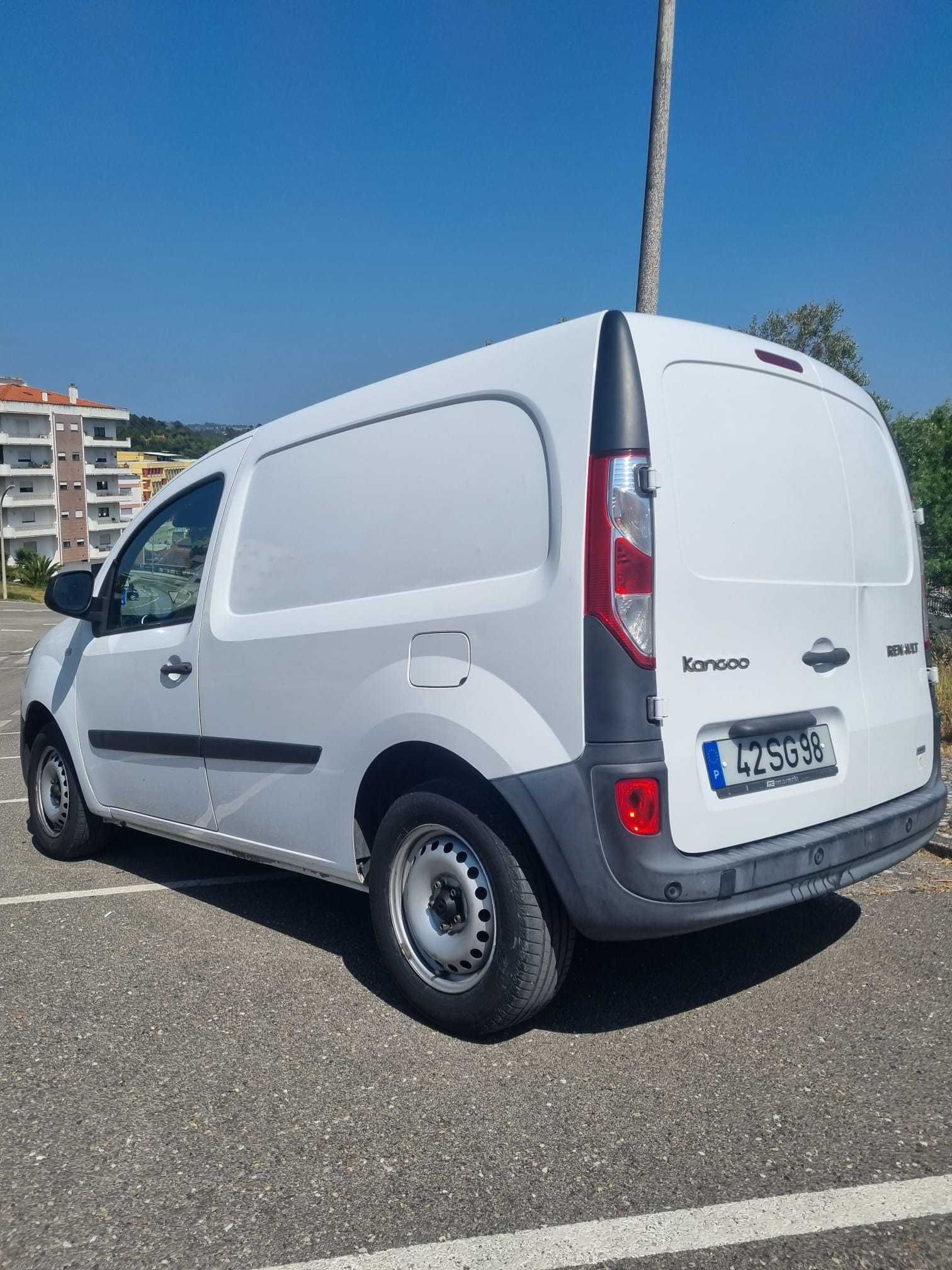 Renault Kangoo 1.5 dCi 2016 com IVA dedutível - 3 lugares