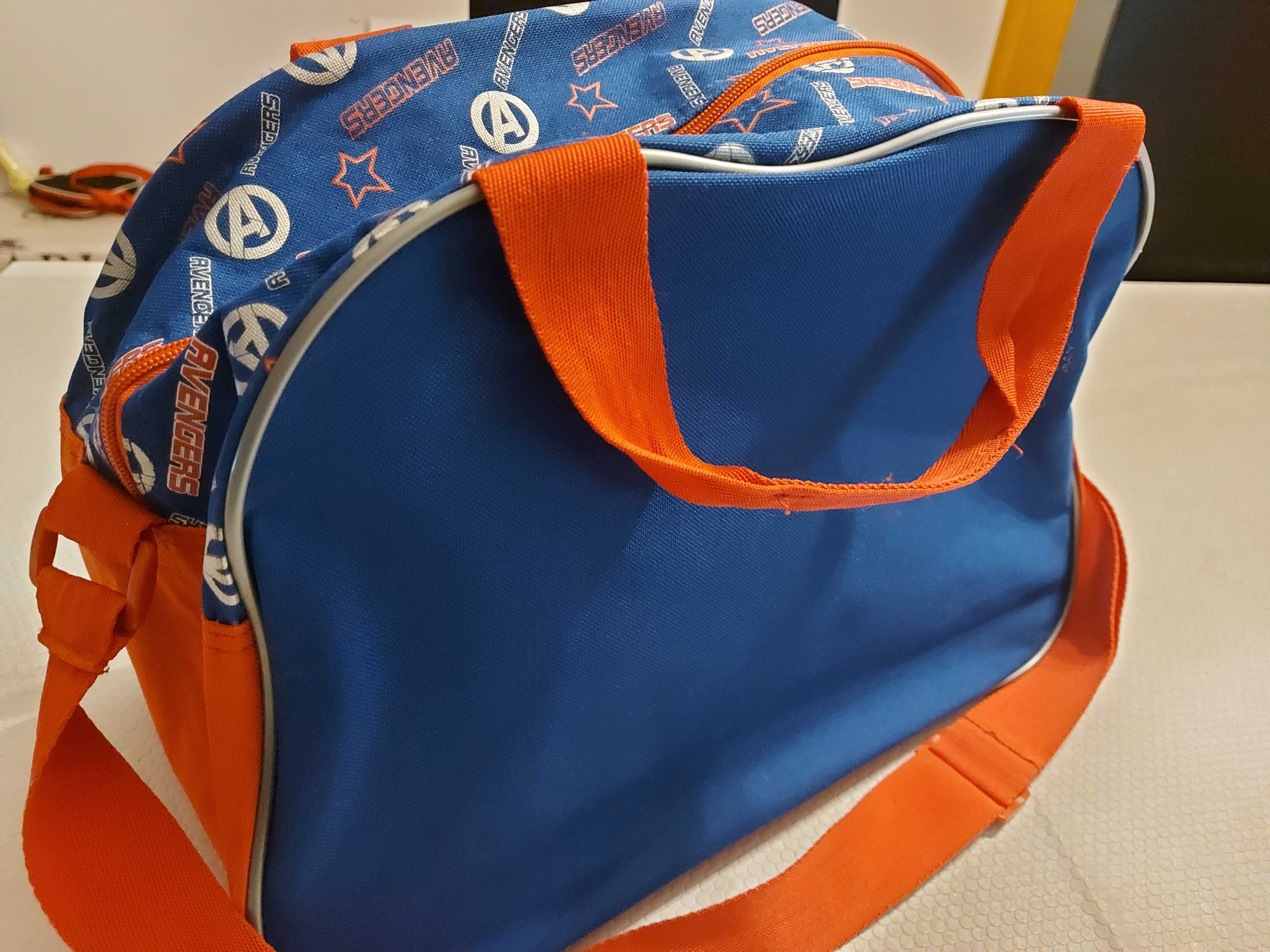 Saco Desportivo AVENGERS (MARVEL) - Azul e Vermelho - NOVO PREÇO: 10€