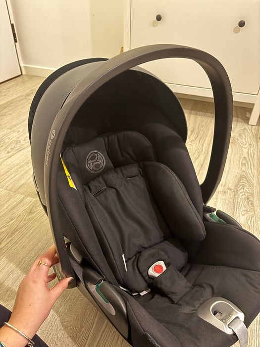 Cloud Z2 i-Size - com adaptadores