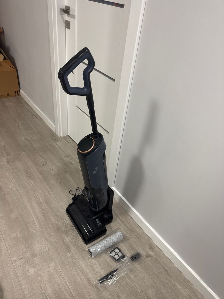 Odkurzacz ELECTROLUX EW81U3DB Aqua Ultimate 800
