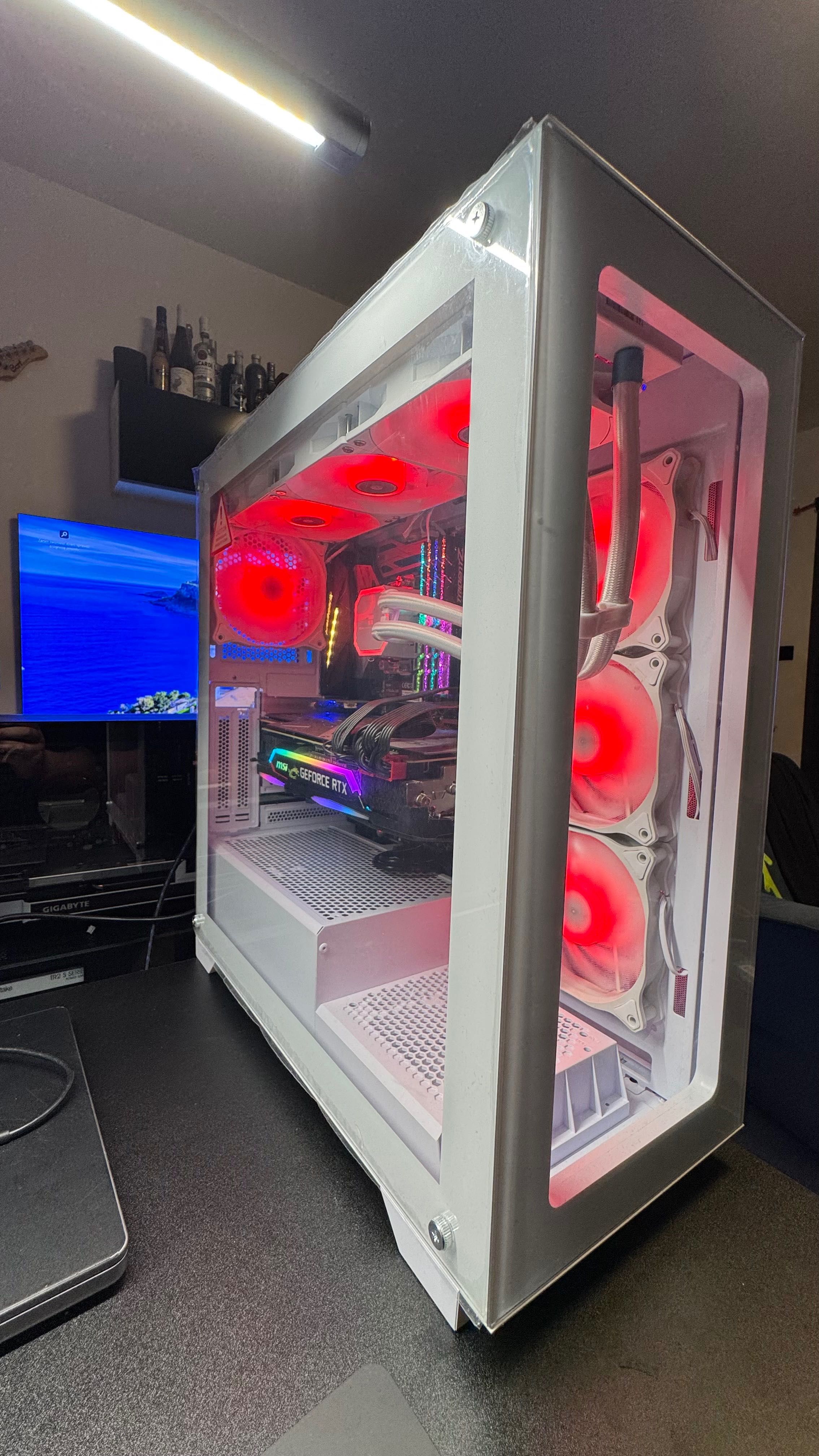 Komputer gamingowy i7 AiO 32GB RTX2080Ti NVME 1,25TB