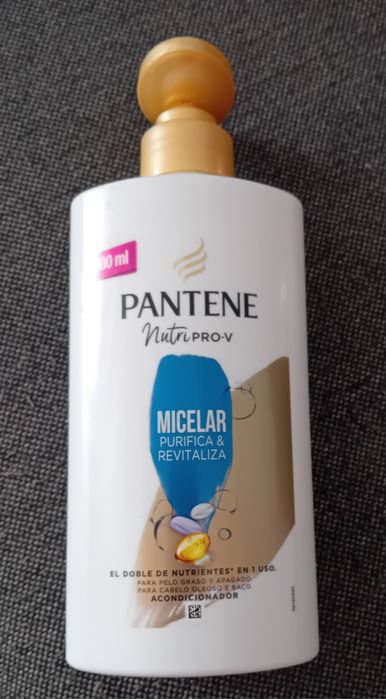 Odzywka do włosów Pantene 500 ml.