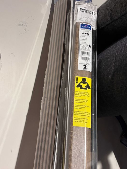 Panele Quick Step  Impressive Ultra z podkładem listwami
