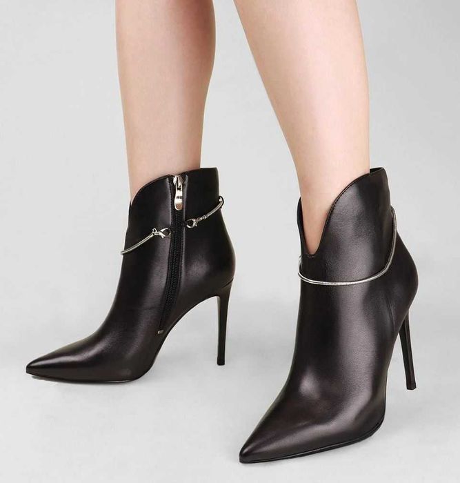 Ботильйони Corso Como натуральна шкіра чорні р.38 нові