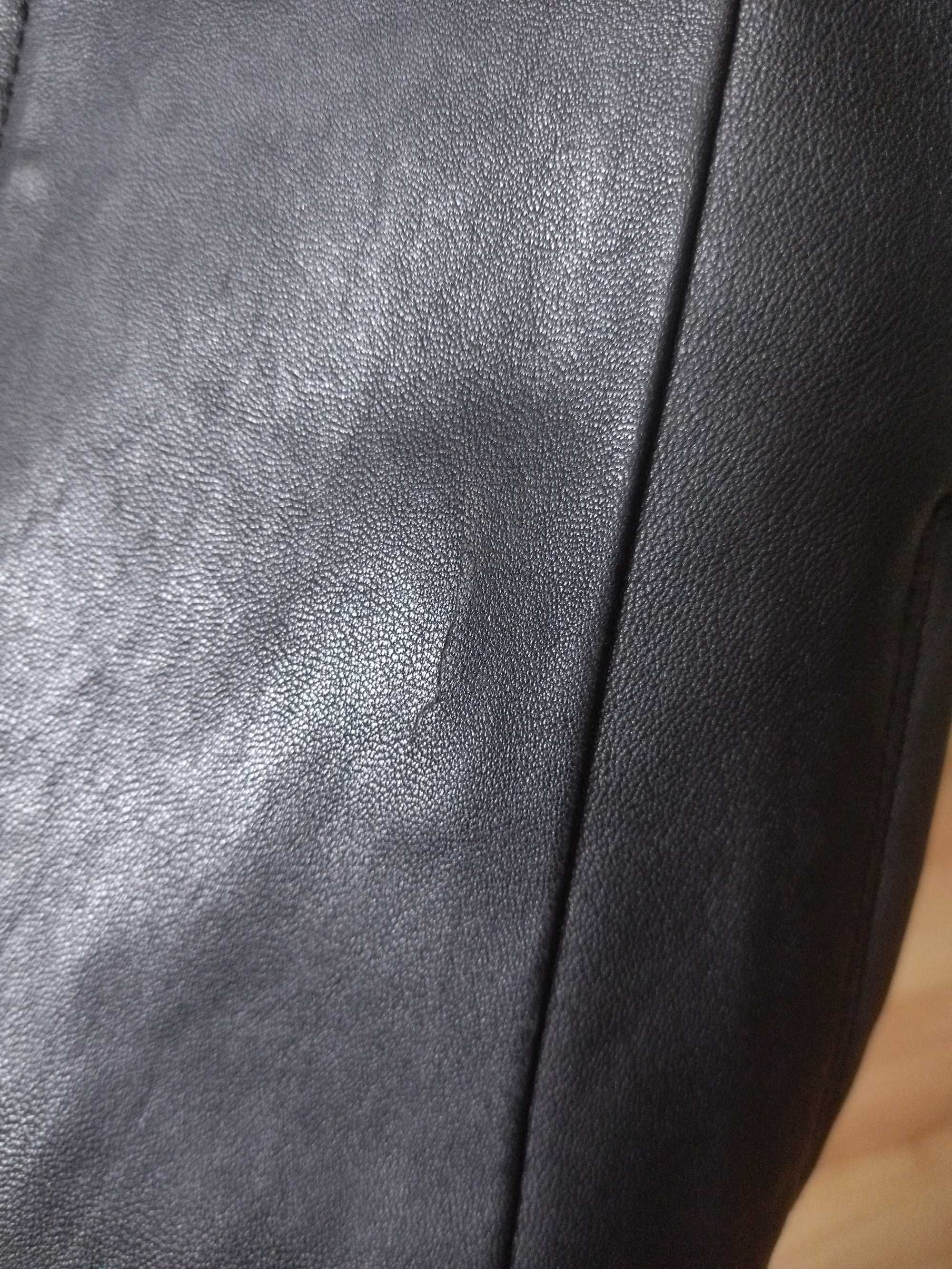 Куртка-піджак шкіряна на блискавиці розмір 36-38
