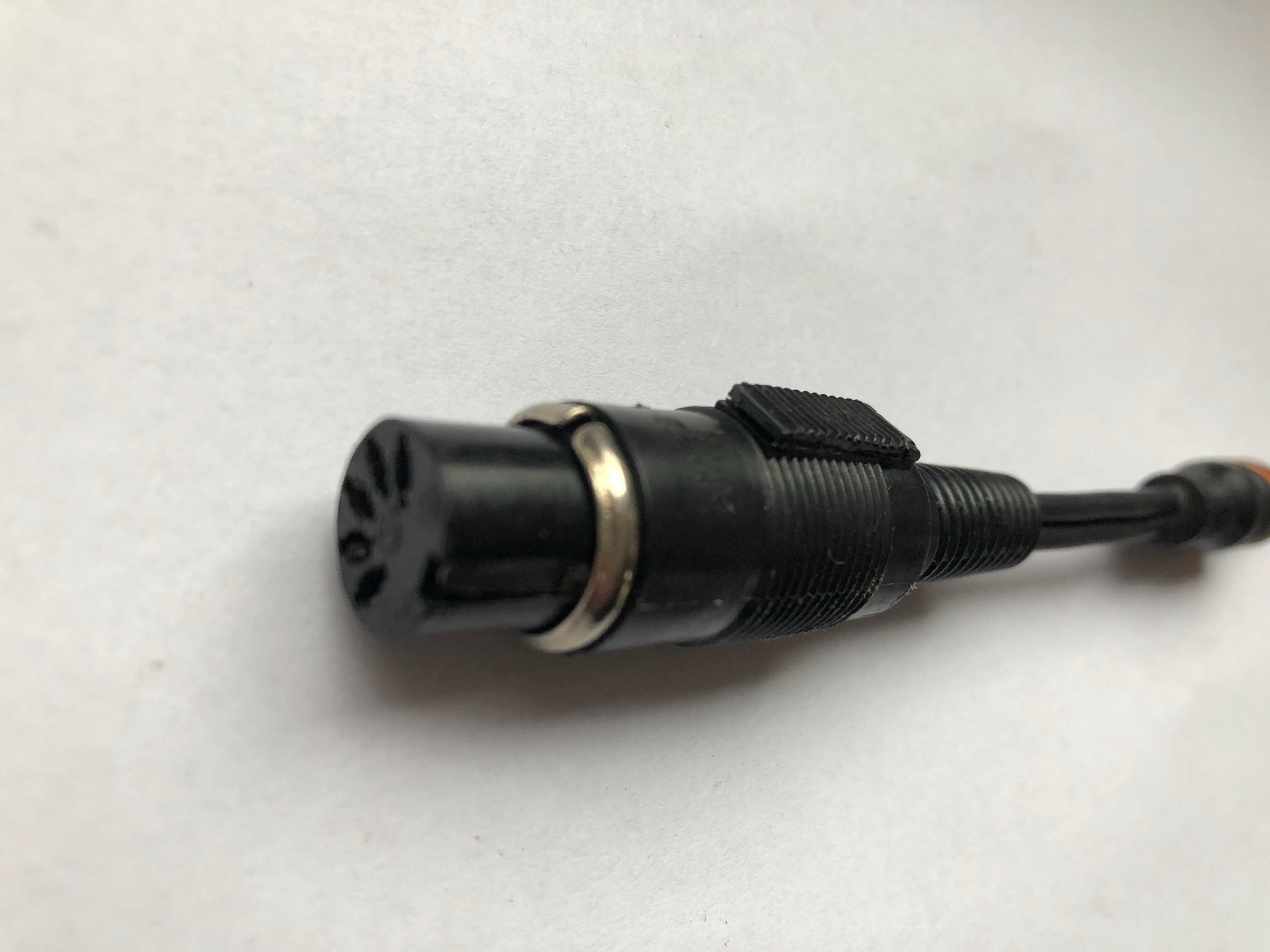 Przejściówka  gniazdo Din 5 pin / wtyk jack stereo3,5 mm