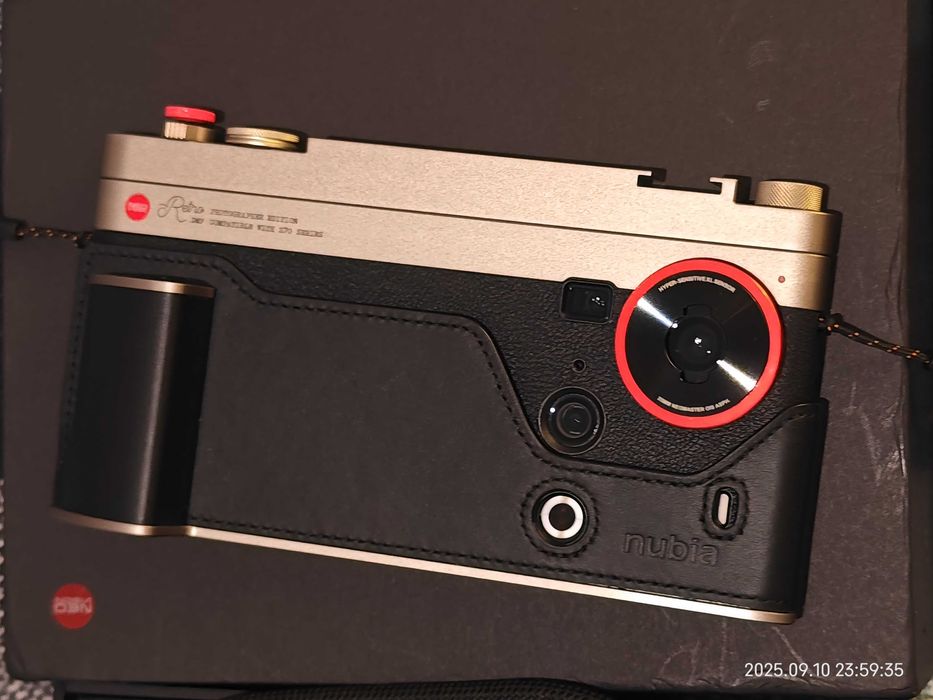 Смартфон ZTE Nubia Z70S Ultra 12/256GB Classic Black