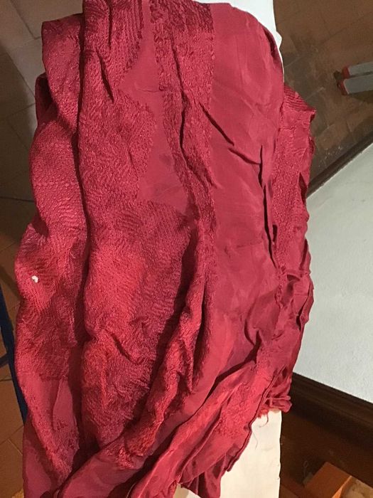 colcha vermelha antiga