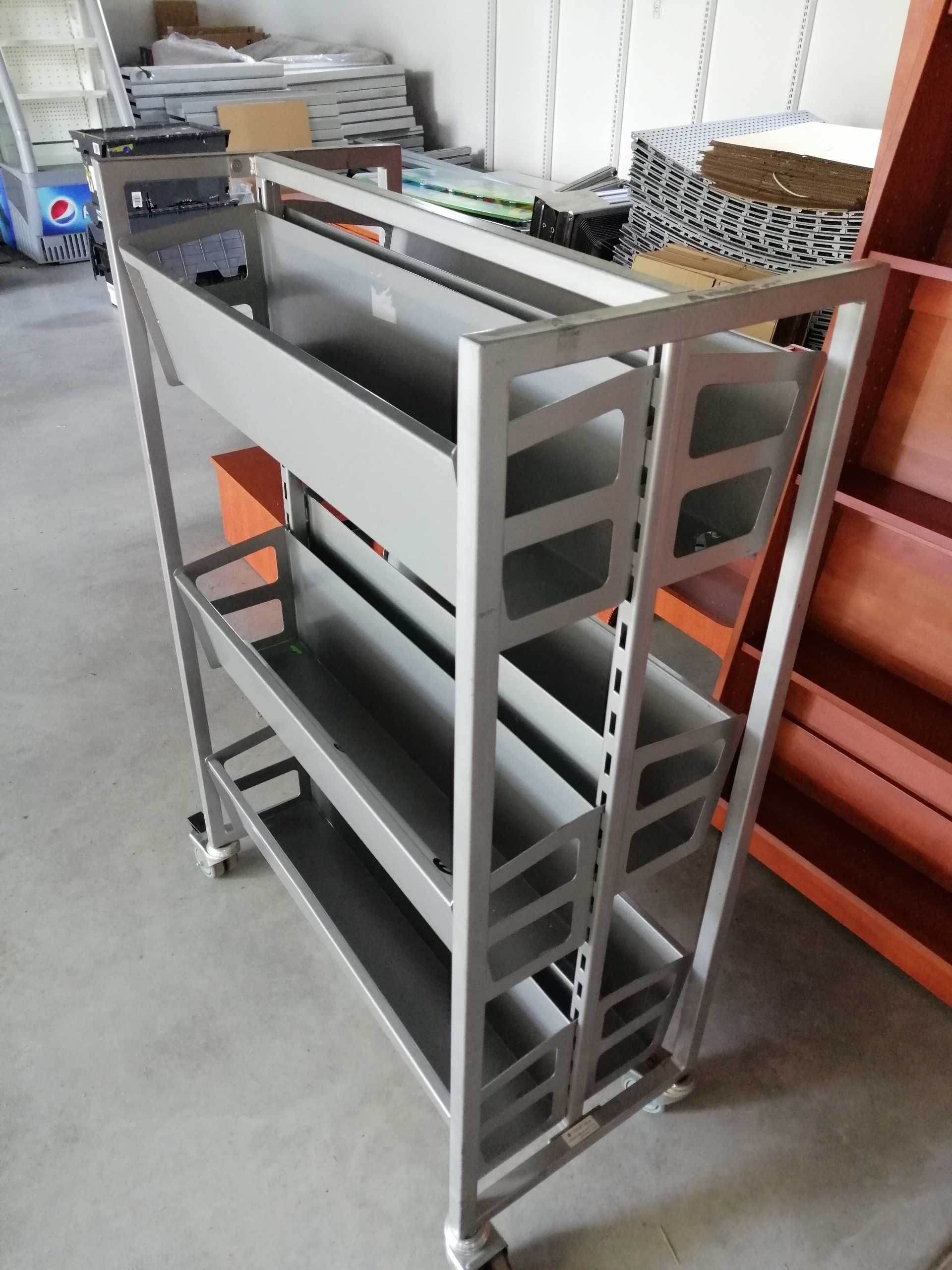 Wózek transportowy metalowy na kółkach z blokadą