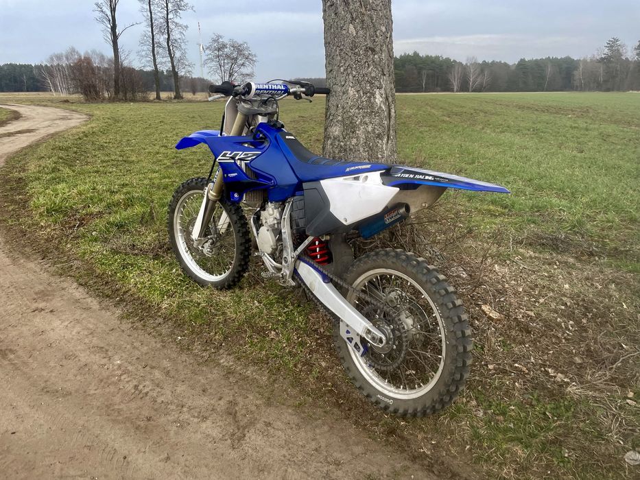 Yamaha yz 125 po remoncie sel A