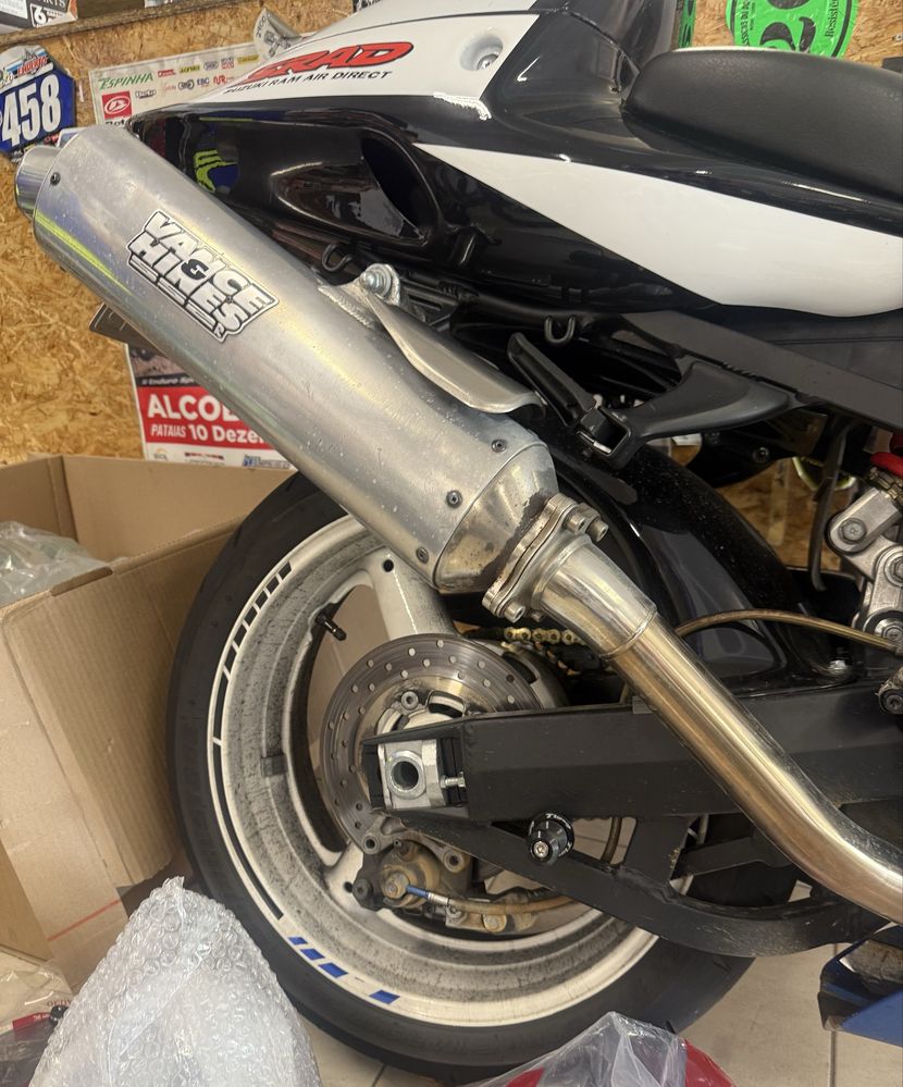 TL1000R excelente estado , como novo
