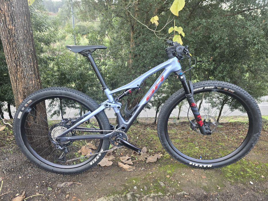 Bh lynx 29 s semi nova toda xt