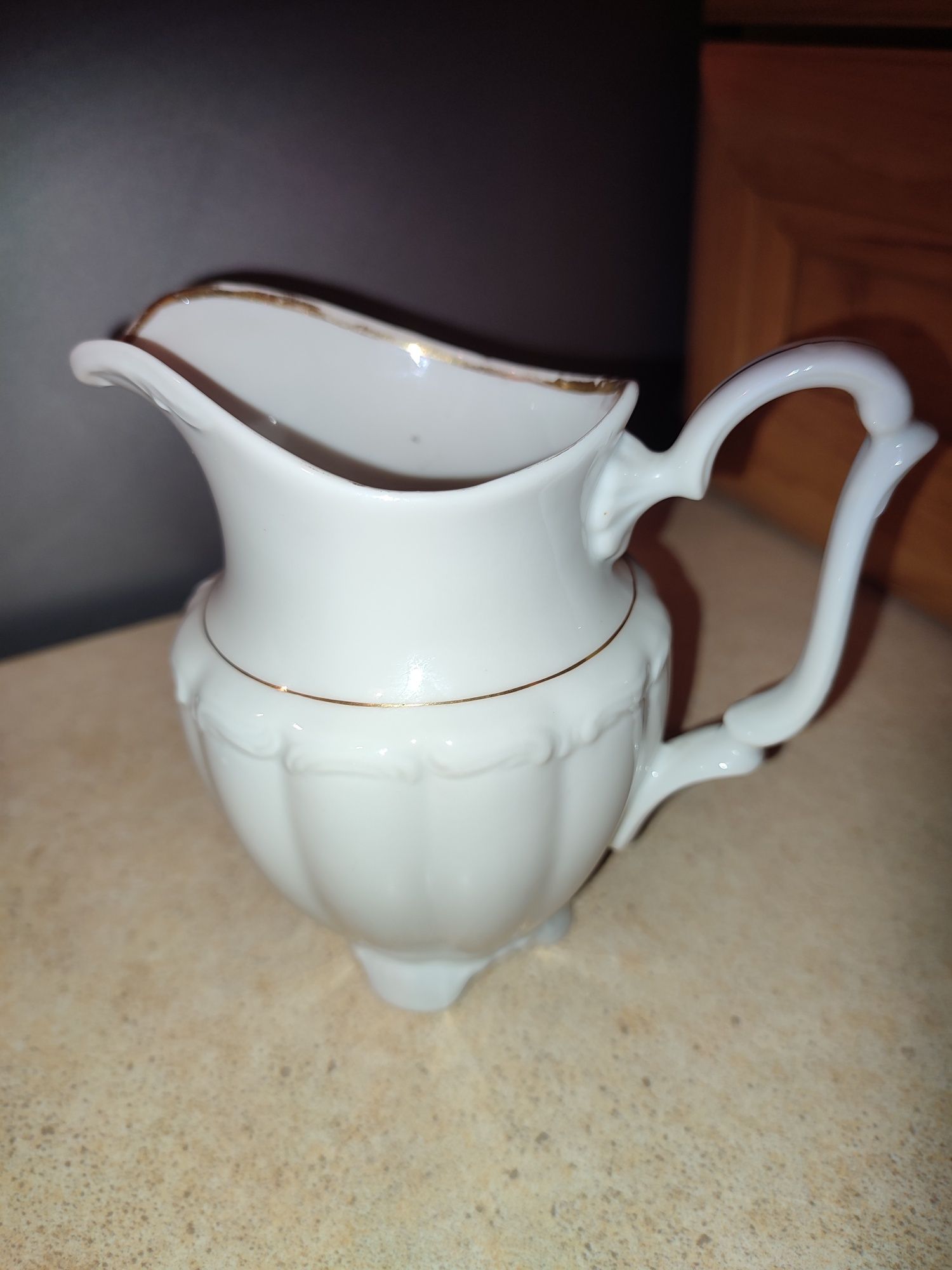 Śliczny stary mlecznik porcelana Wałbrzych