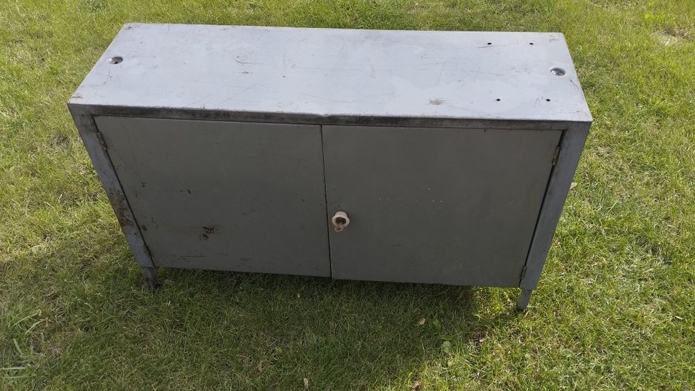 Szafka wolnostojąca metalowa