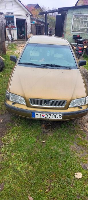 Продам авто Вольво с40