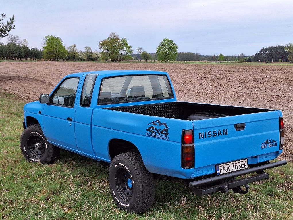 Nissan d21 king cab