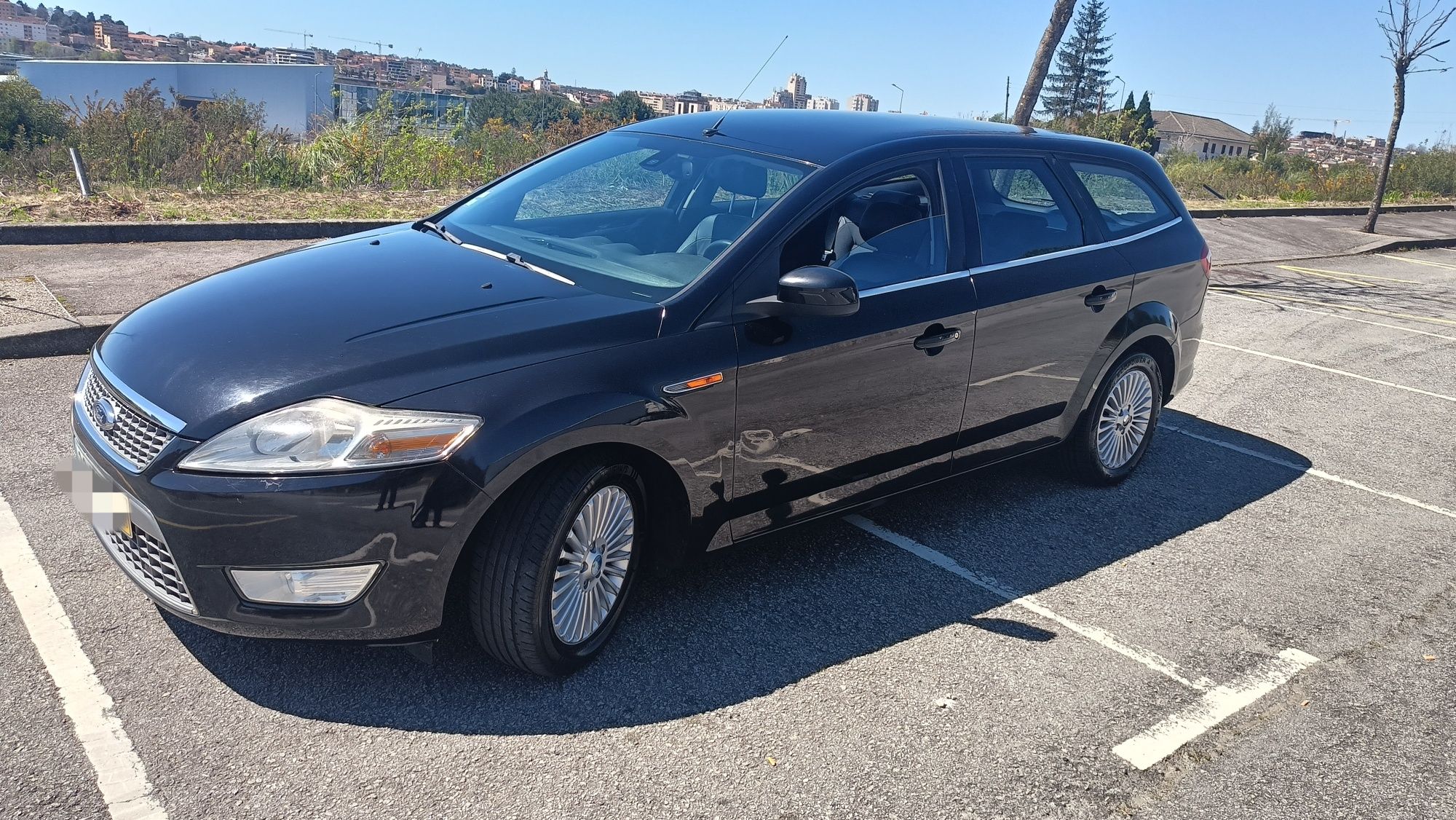 Ford Mondeo 1.8tdci de 2008 confortável e espaçosa ,