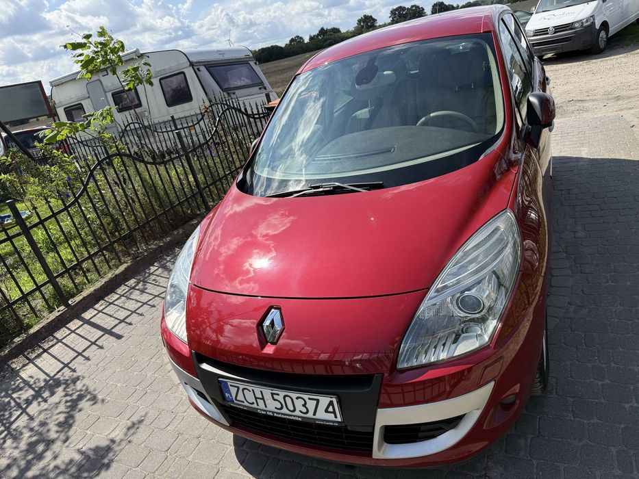 Renault Scenic 1.4 16v 2010 xenon klima skora navi