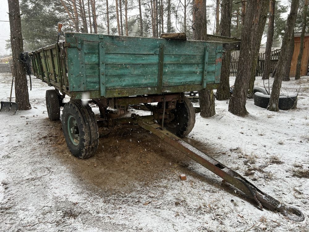 Продам причіп тракторний 2ПТС-4