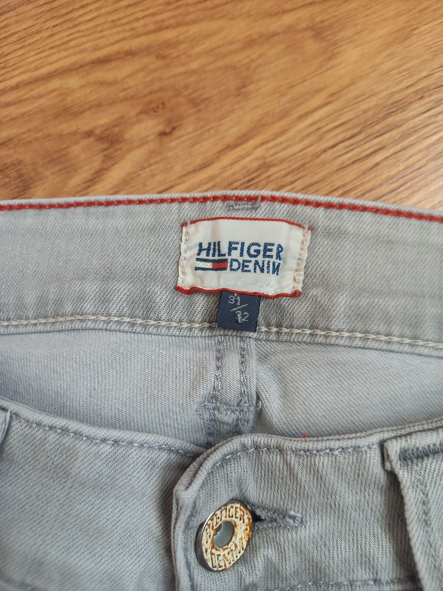 Jeansy Tommy Hilfiger W31 L32