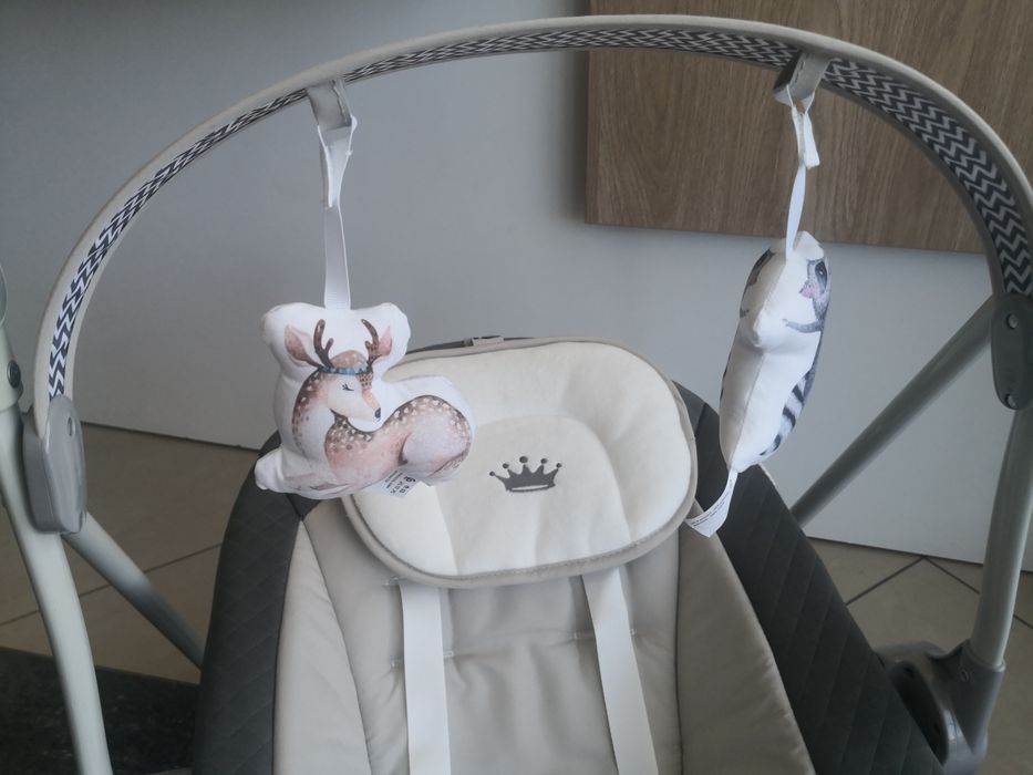 Bujaczek elektryczny dla dzieci niemowląt huśtawka