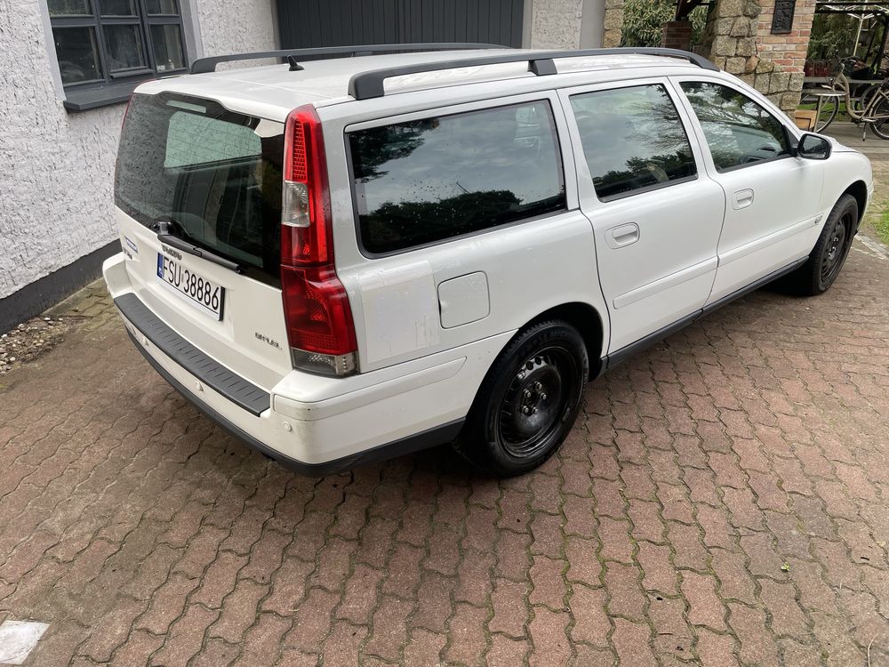 Volvo V70 2.4 140KM z LPG