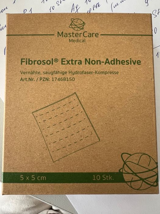 Абсорбуючі раневі гідрофіброві повязки, компреси