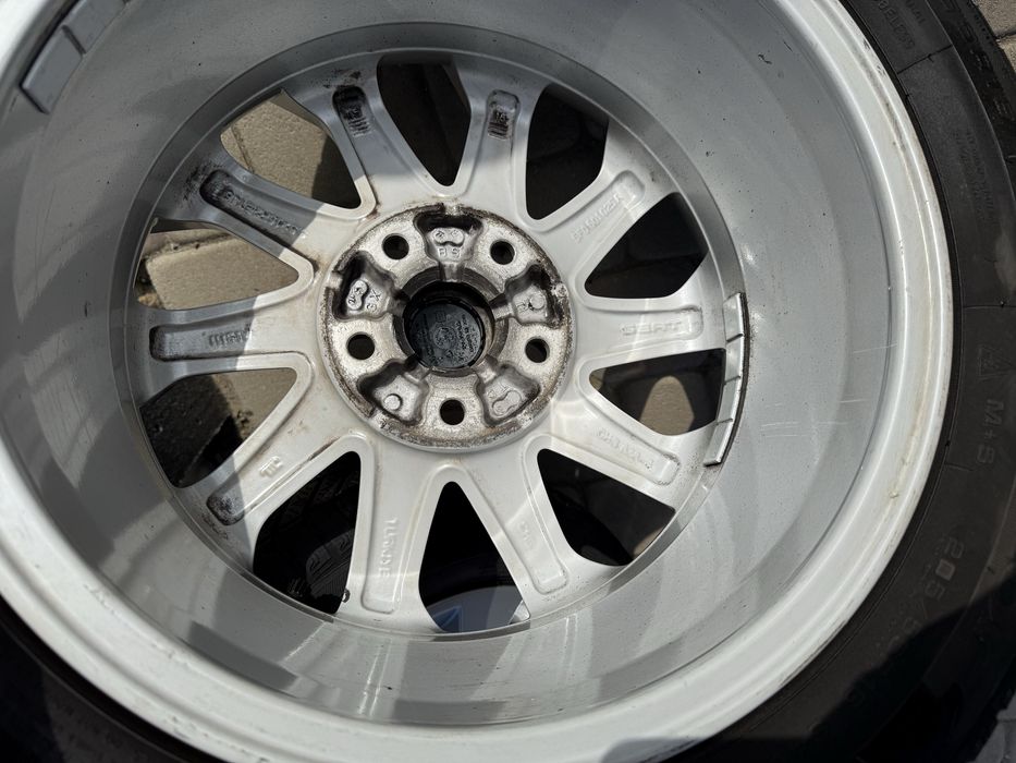 Диски з ризиною. Seat. 205/55 R 16.