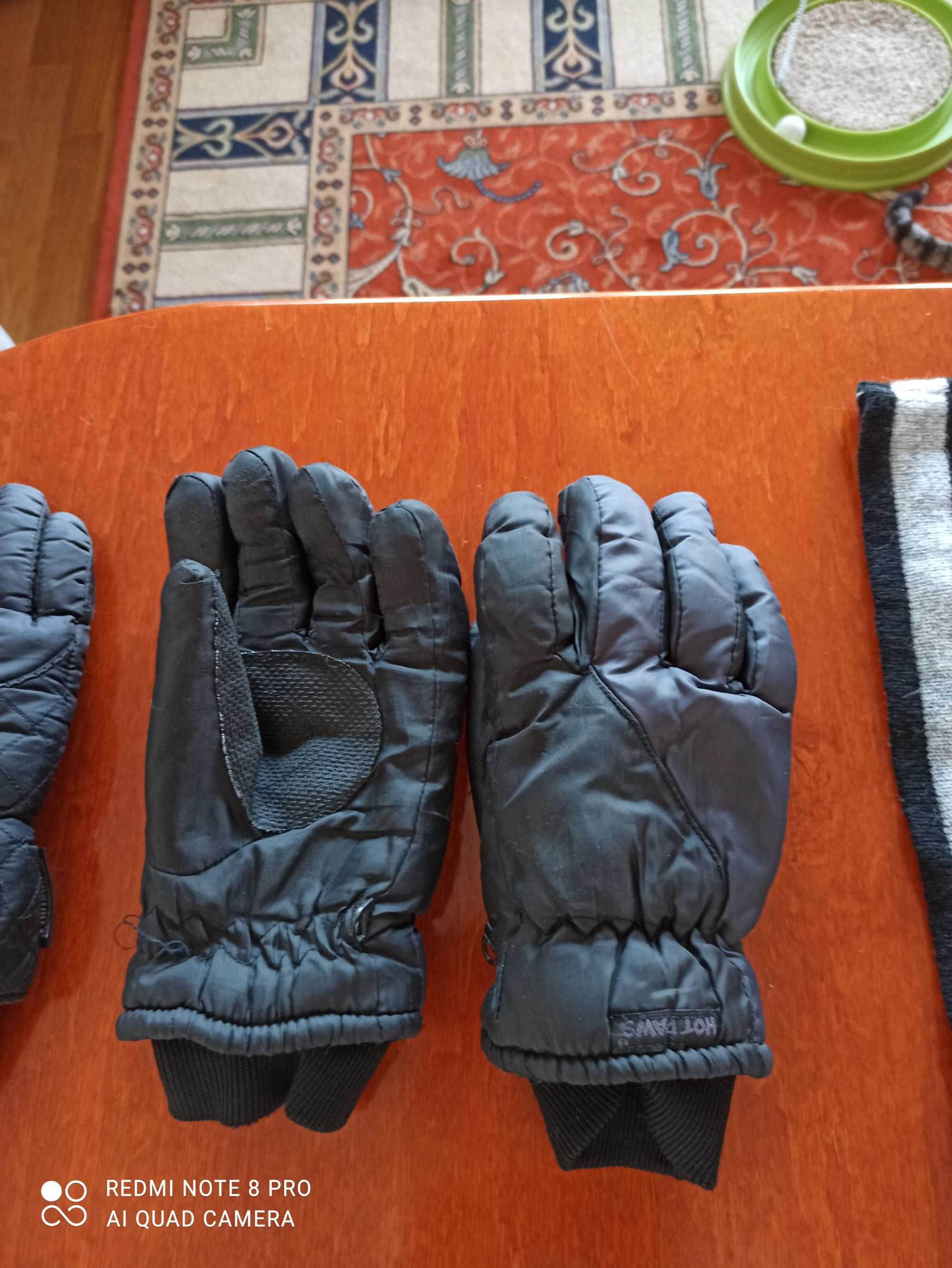 Rękawice narciarskie czarne, rozmiar M