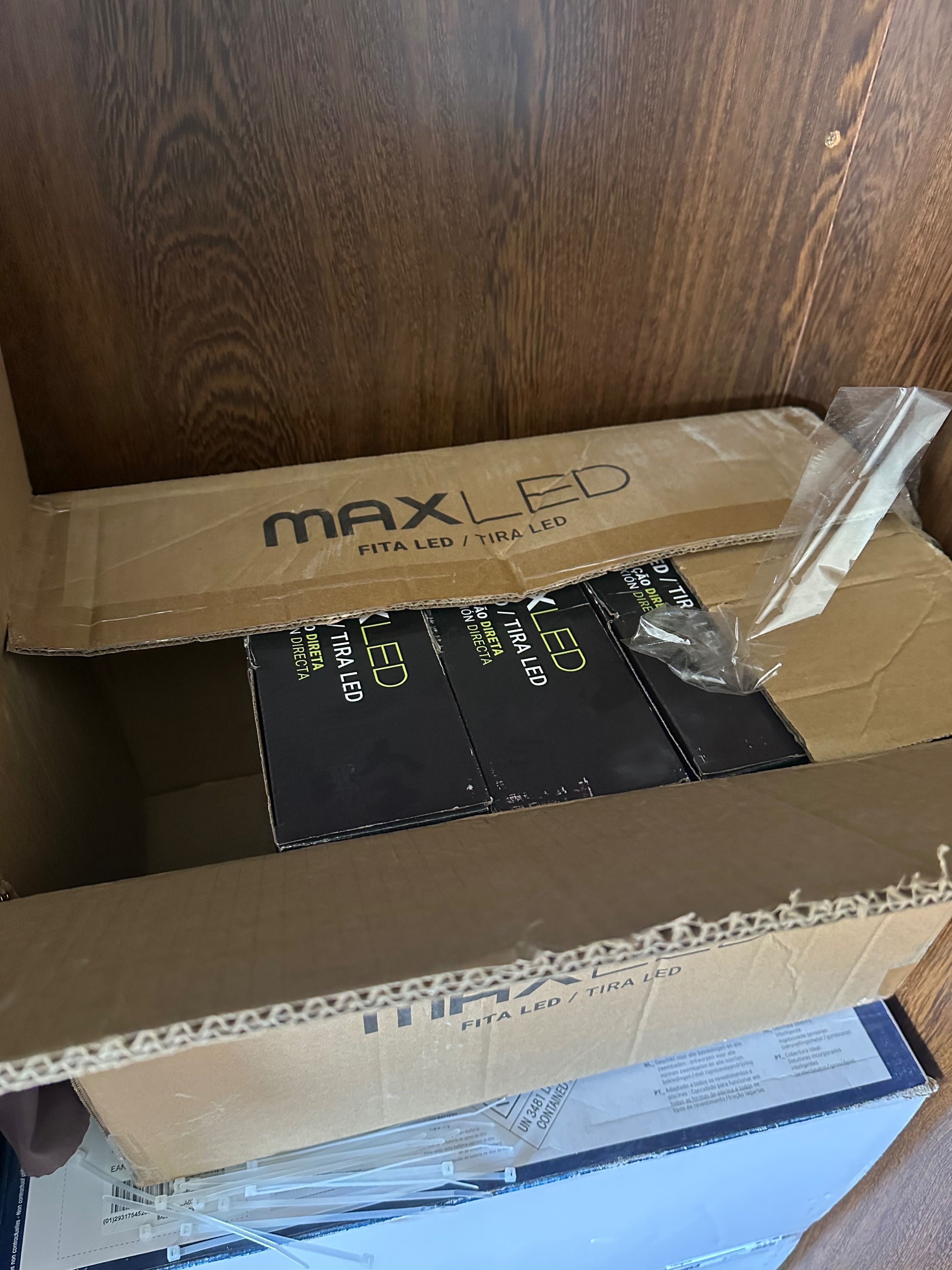 Fita LED MAX LED 10w 220v (20 metros)