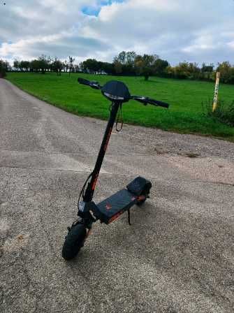 Hulajnoga kukirin G2 z 2025 roku