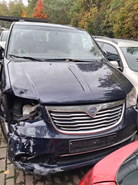 Lancia Voyager - 3,6 -rok 2012 - na części