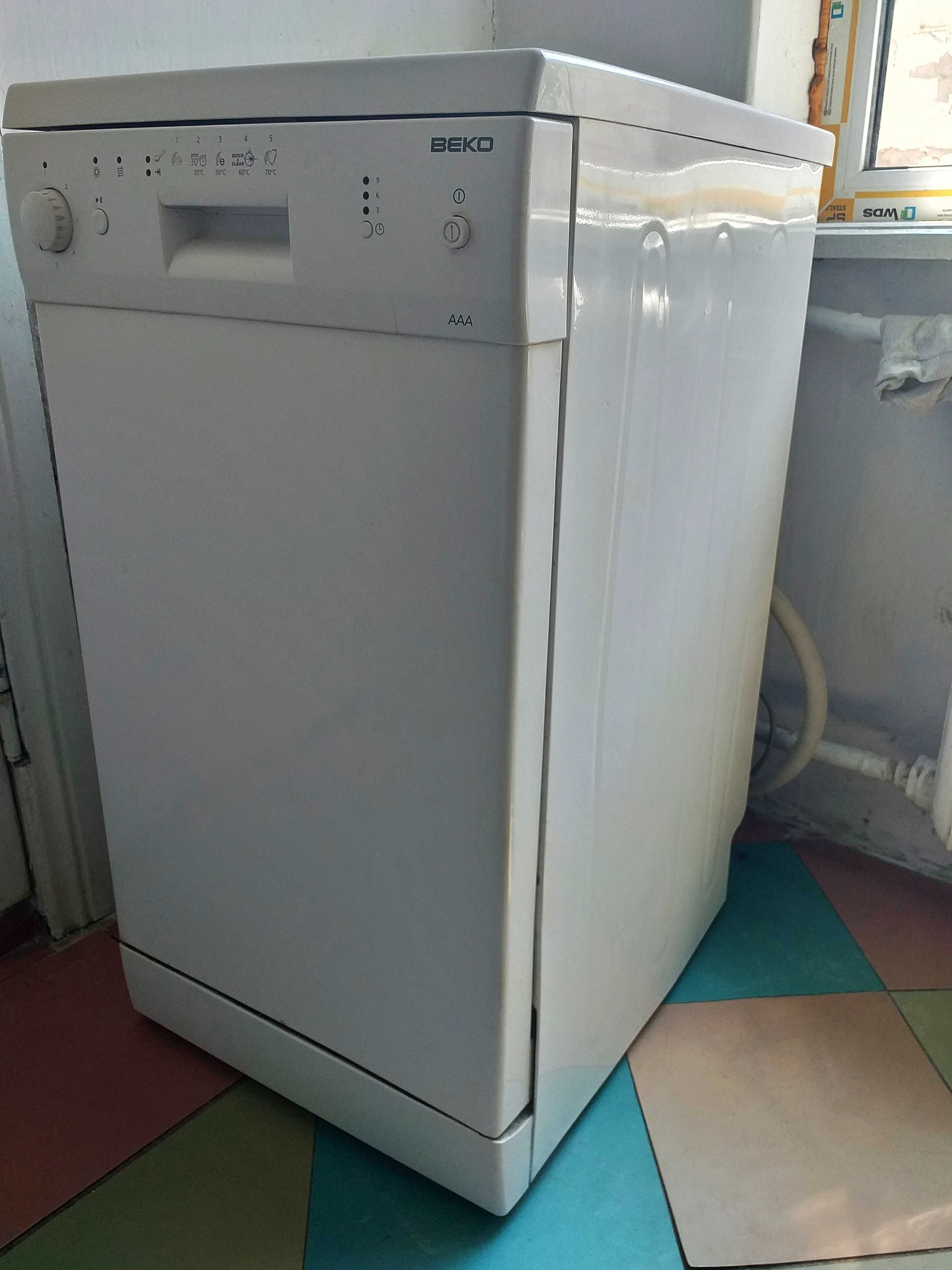 Посудомойка Beko DFS 2520