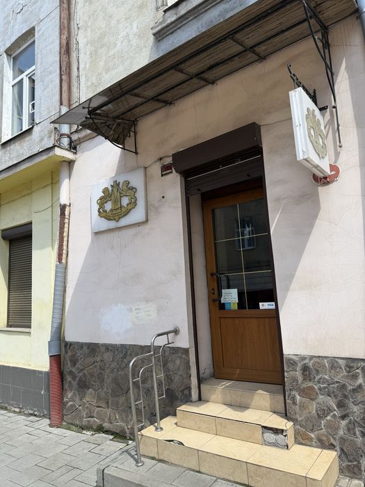 Оренда приміщення 47м2, вул. Б. Хмельницького(початок)