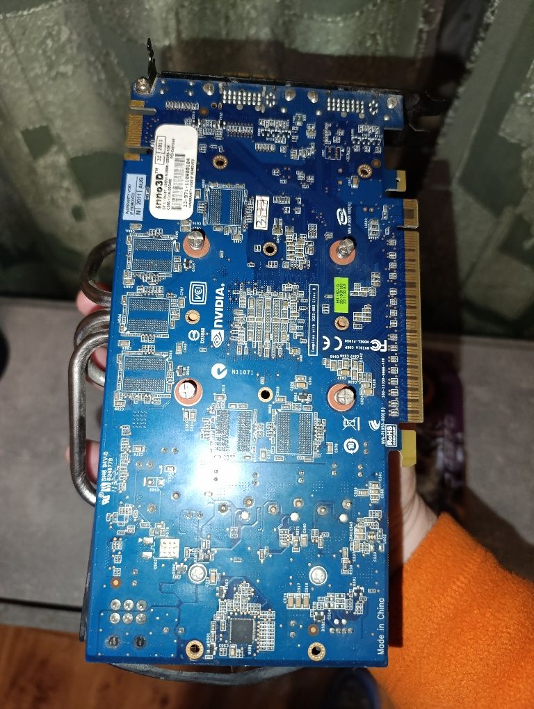 Продам видеокарты