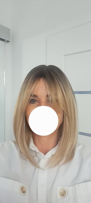 Peruka jak naturalne włos y. Blond