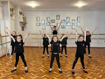 Безкоштовне пробне заняття з танців для дітей 8-10 років