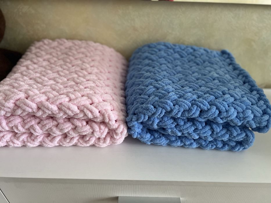 Пледи дитячі з алізе пуффі