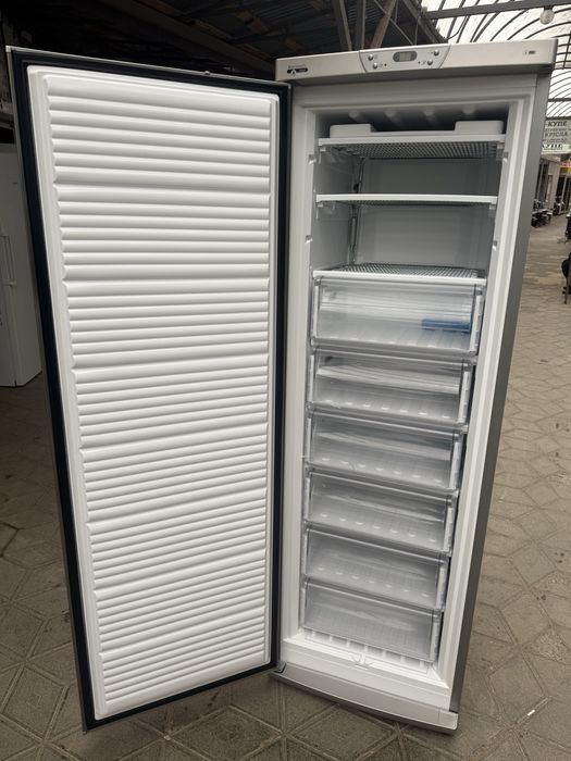 Морозильна камера Whirlpool AFG7080/IX
