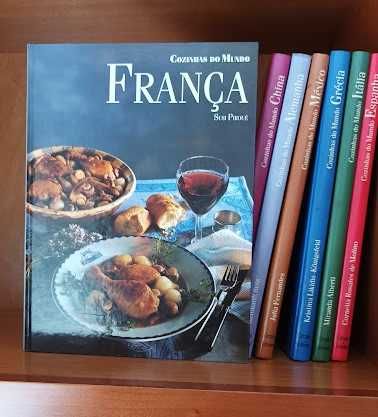 7 livros sobre a "Gastronomia de diversos Países".