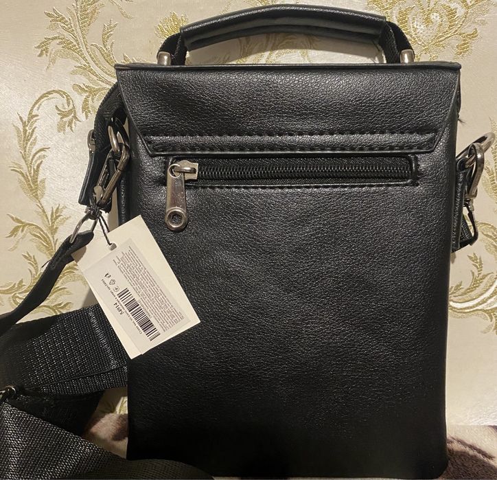 Чоловіча сумка через плече