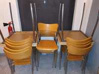 Conjunto de 4 mesas e 16 cadeiras