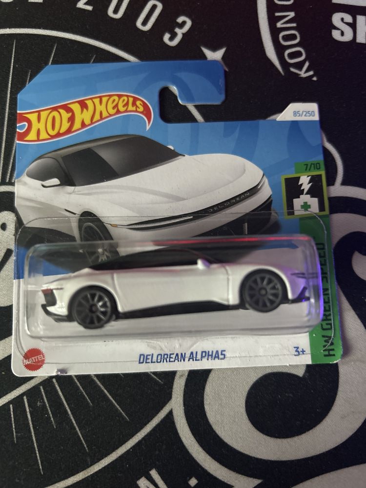 Hot Wheels Delorean Alpha5 - 2024 HW Green Speed